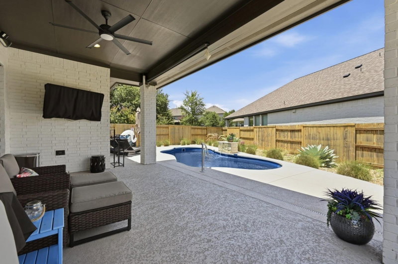 Property photo 28