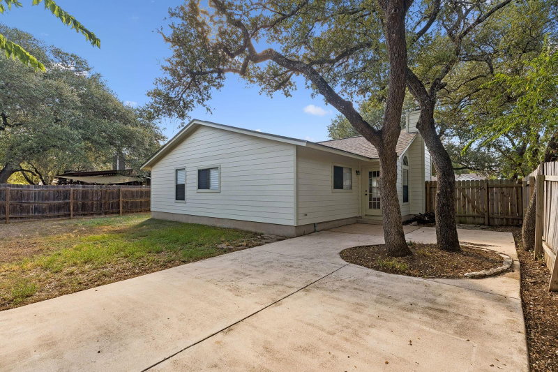 Property photo 23