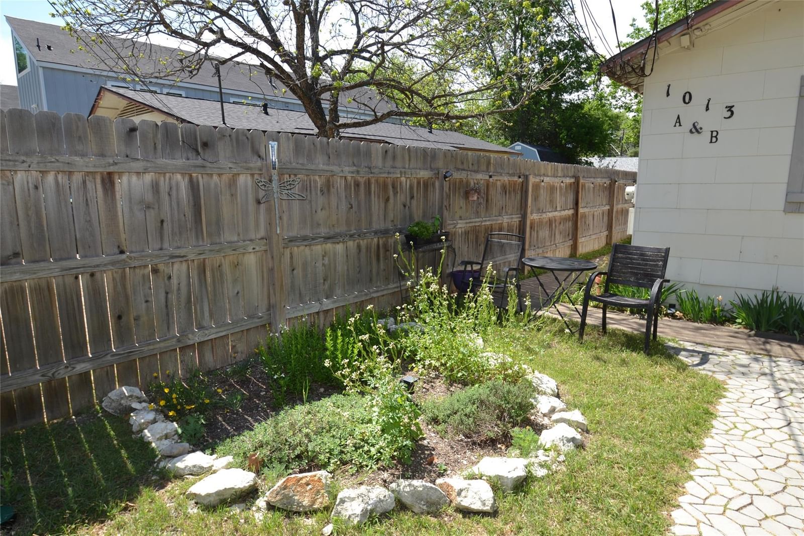 Photo 4
