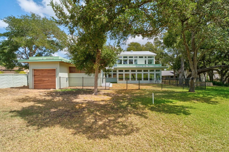 Property photo 32