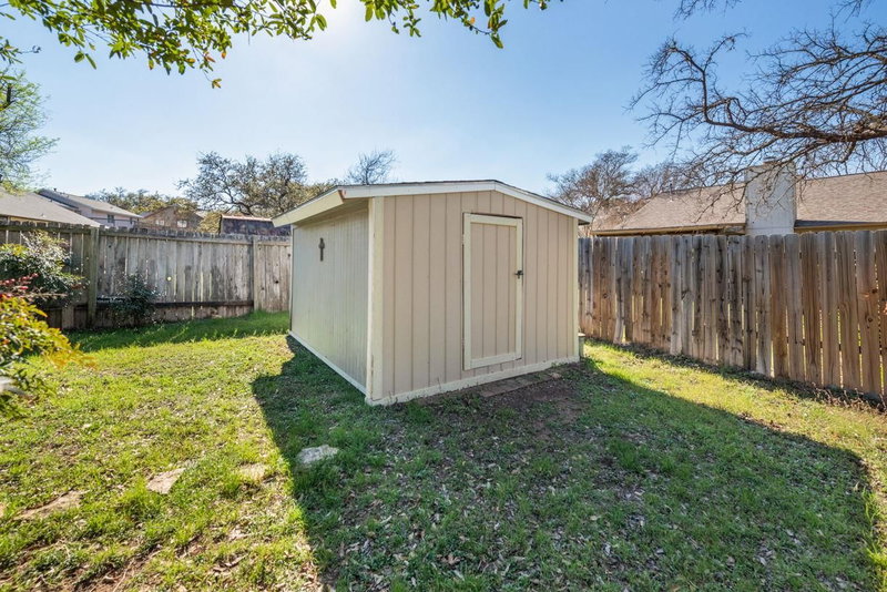Property photo 25