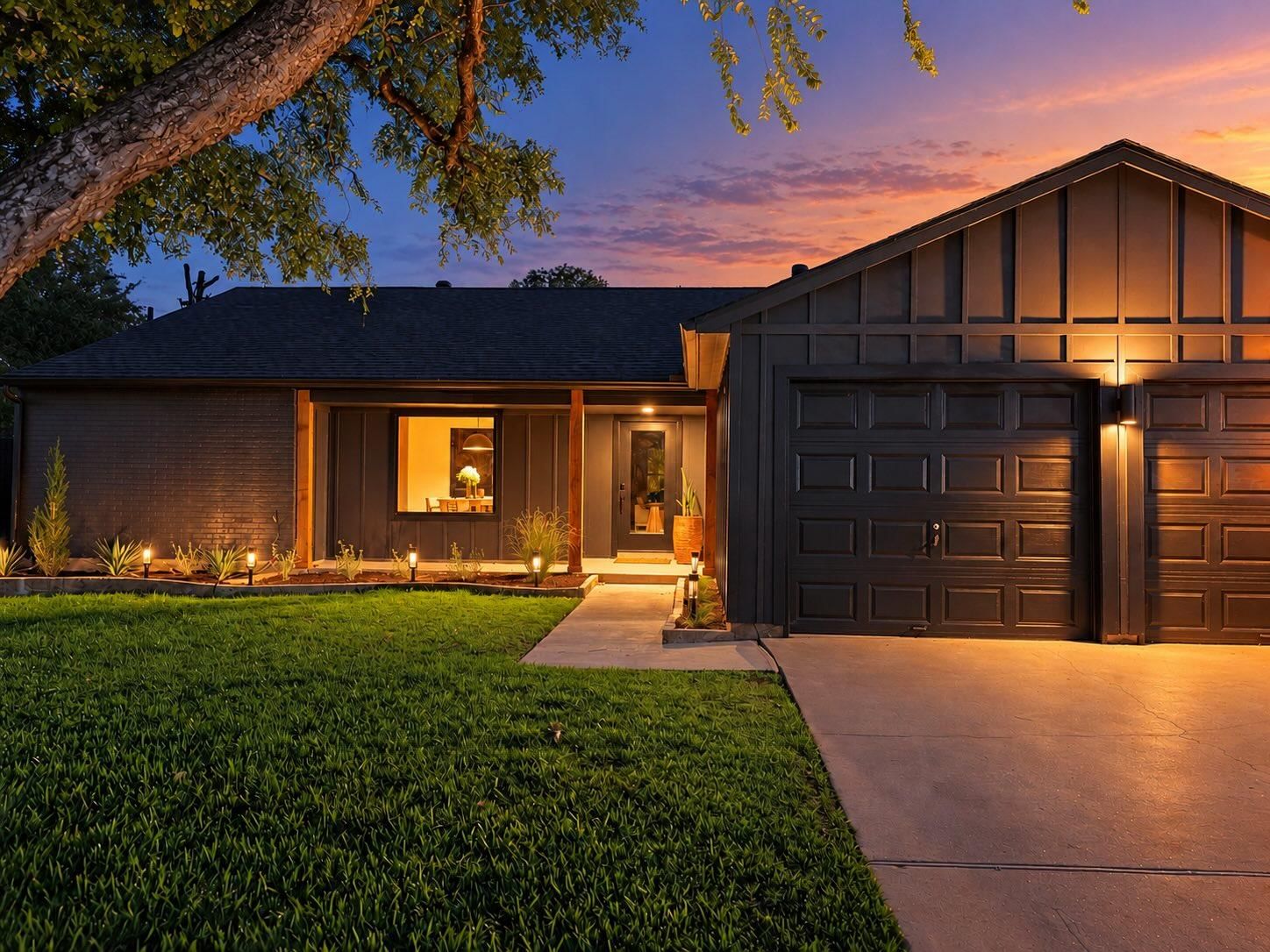 2713 Inridge DR - Photo 1