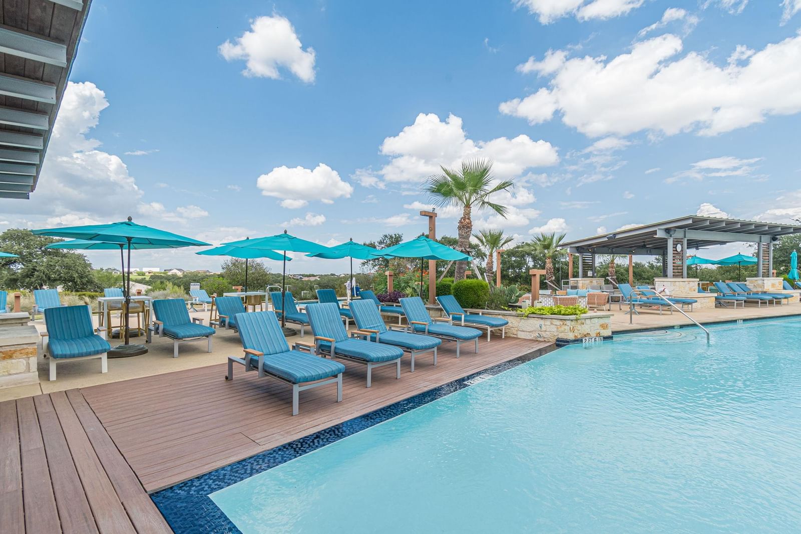 Photo 33