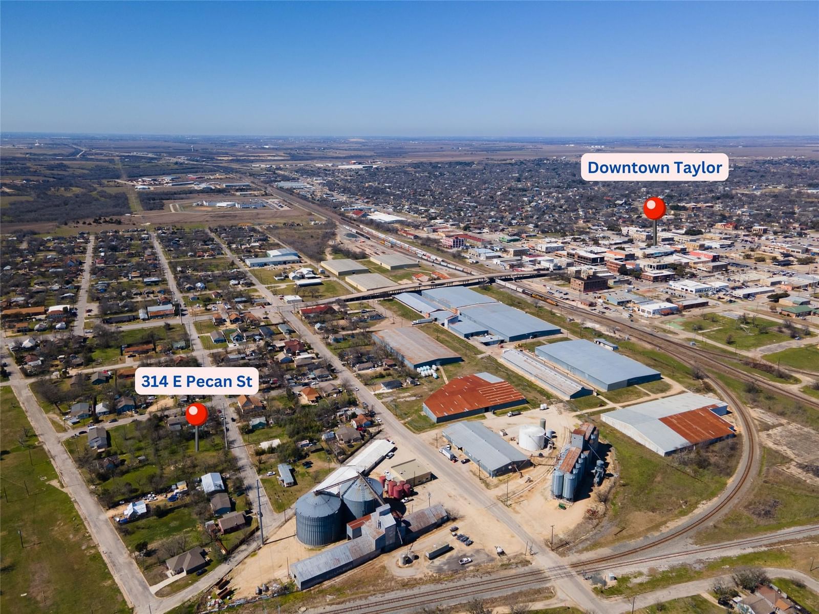 314 Pecan ST - Photo 1