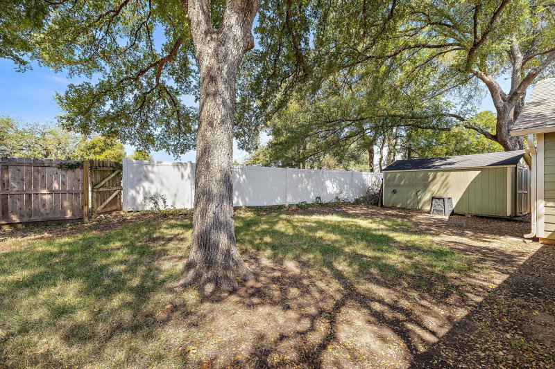 Property photo 32