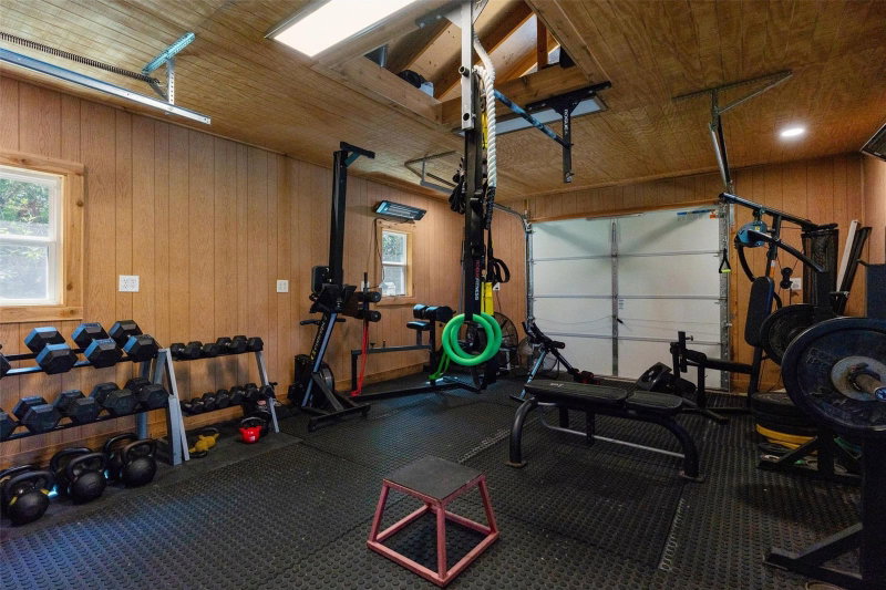 Property photo 32