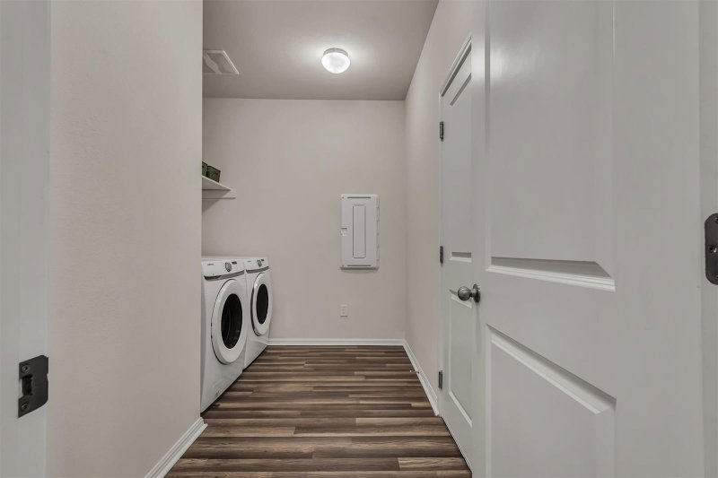 Property photo 38