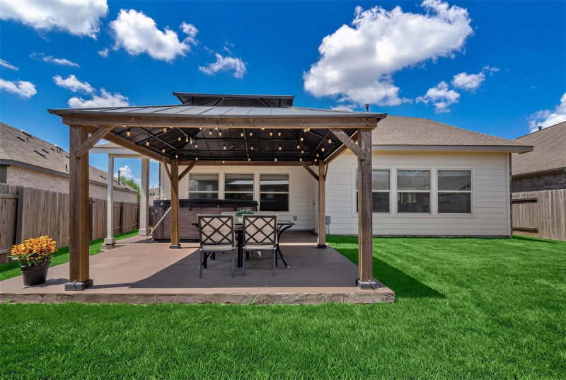 Property photo 35