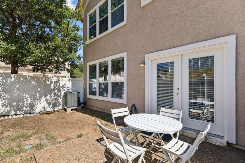 Property photo 38