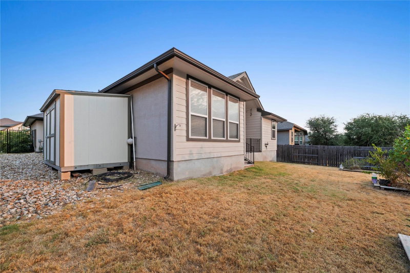 Property photo 36