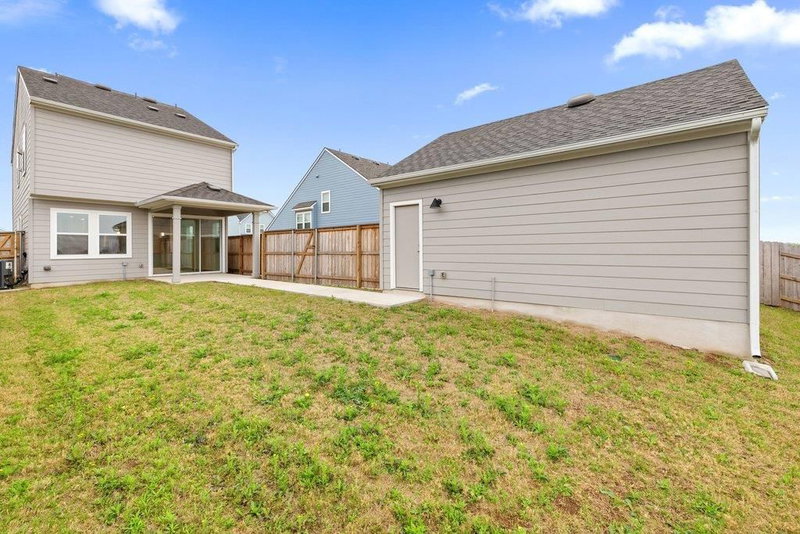 Property photo 33