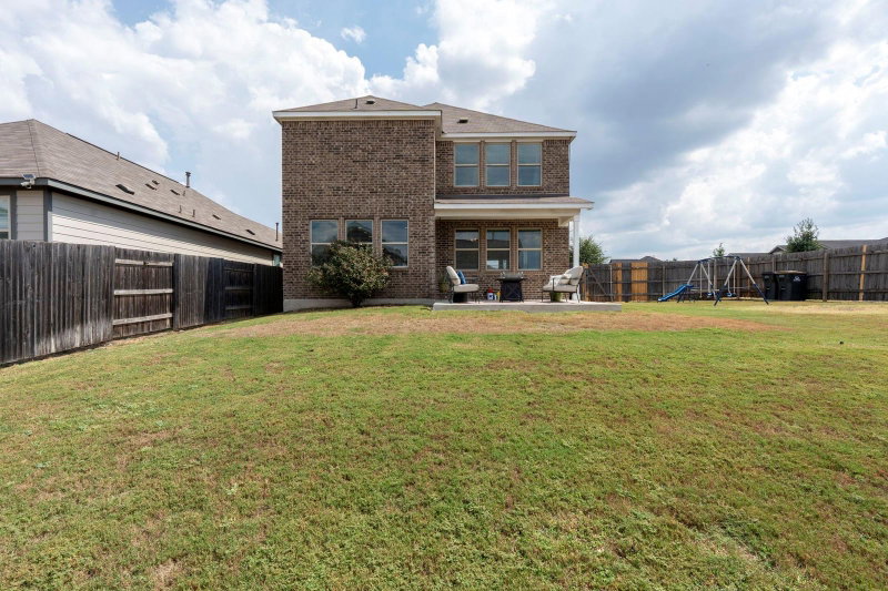 Property photo 38