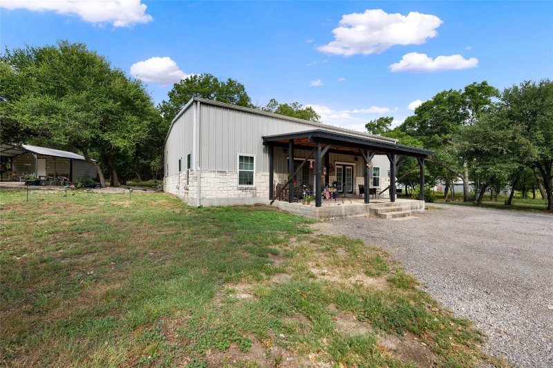 Property photo 37