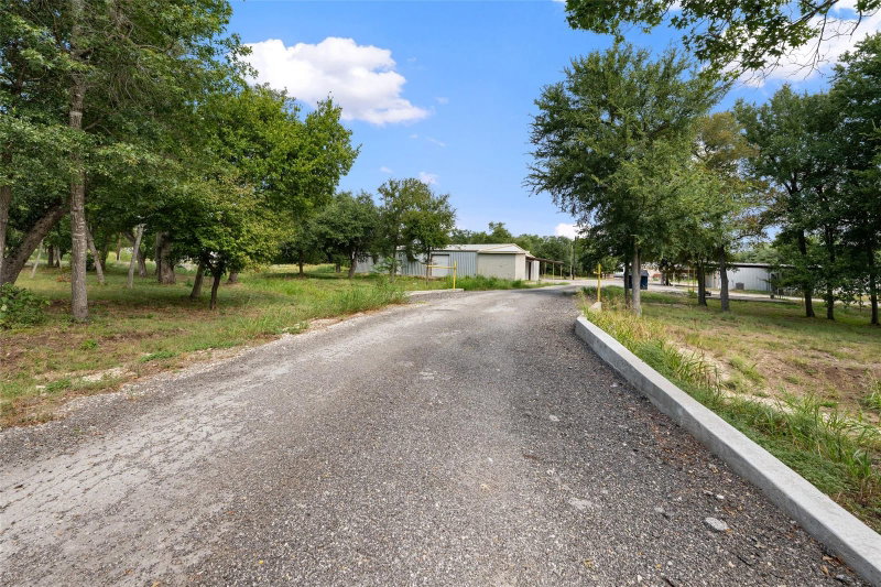 Property photo 40