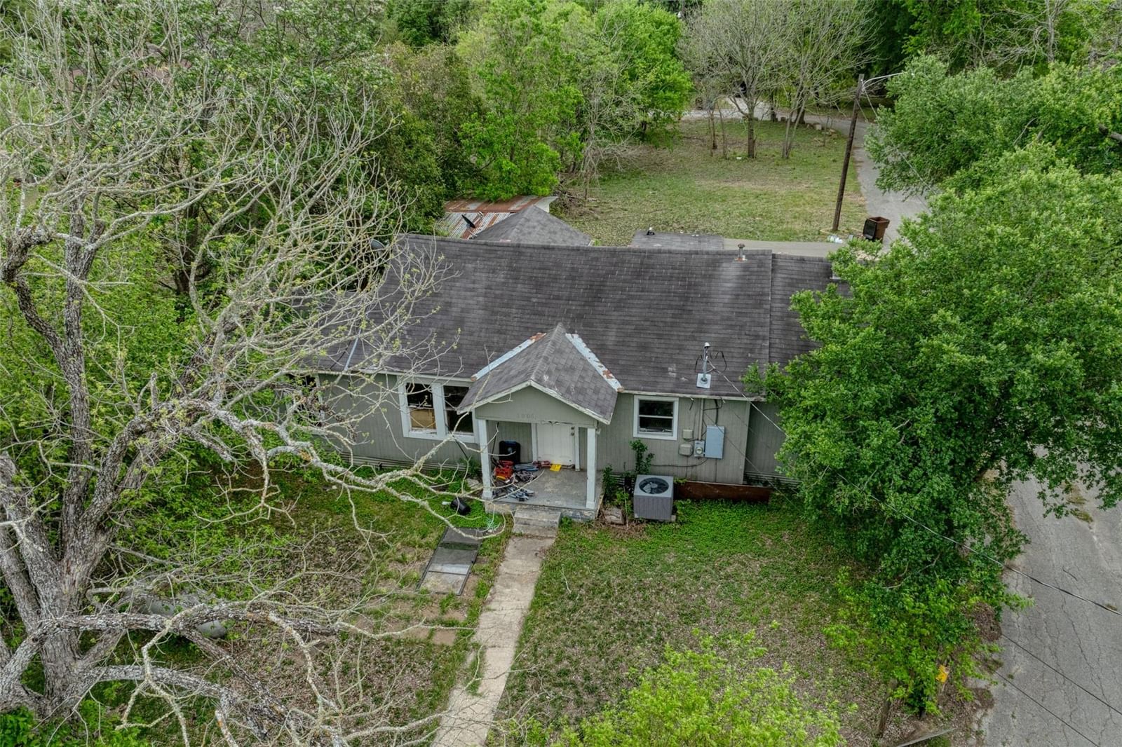 1006 Proctor ST - Photo 1