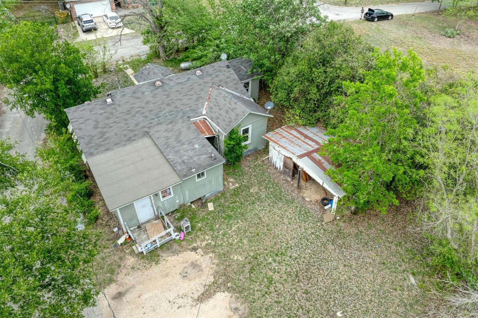Photo 16