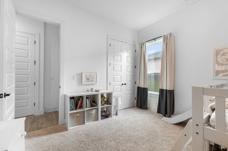 Property photo 28