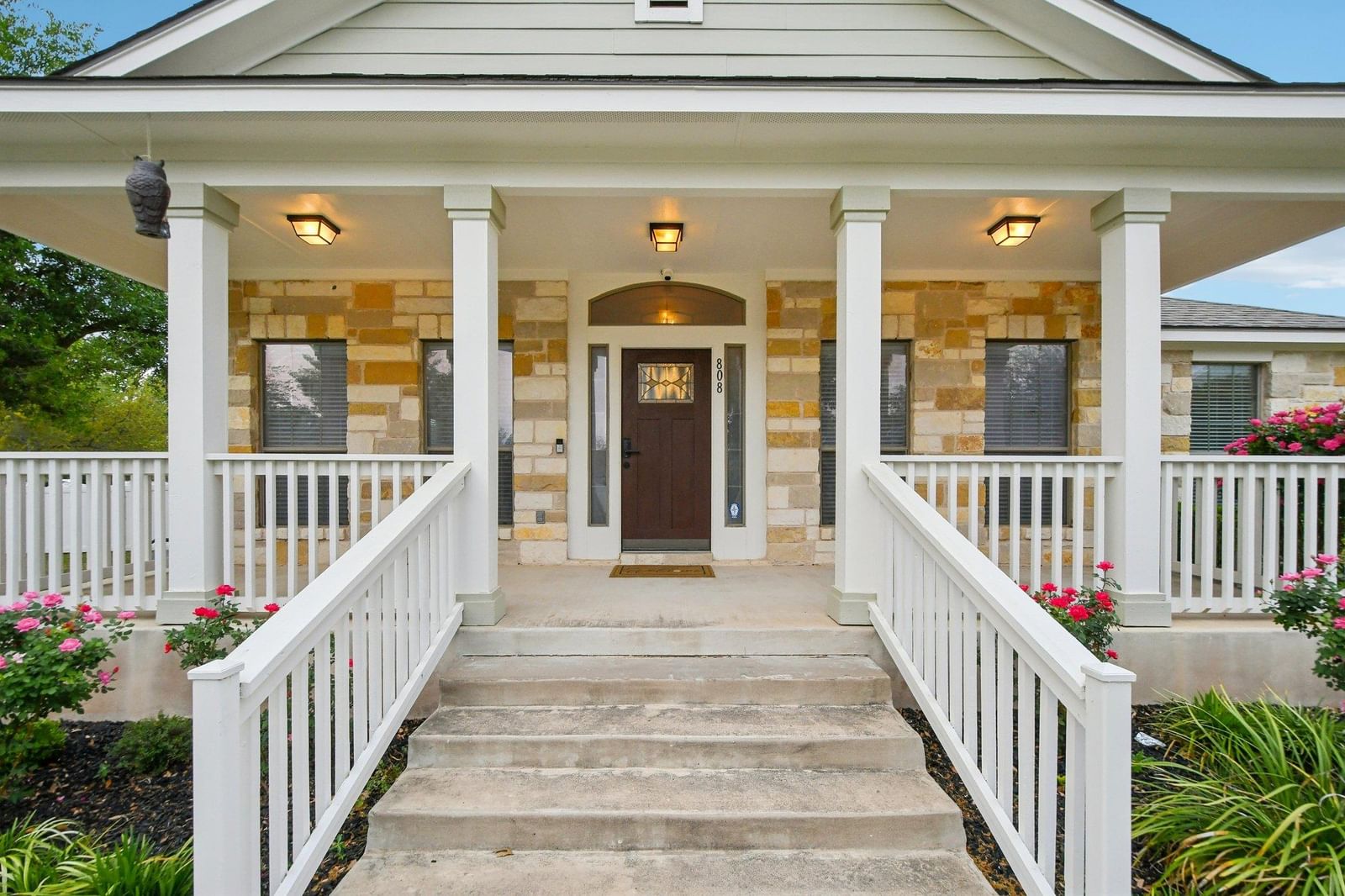 Photo 3