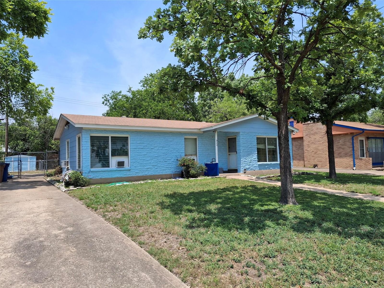 7520 Delafield LN - Photo 1