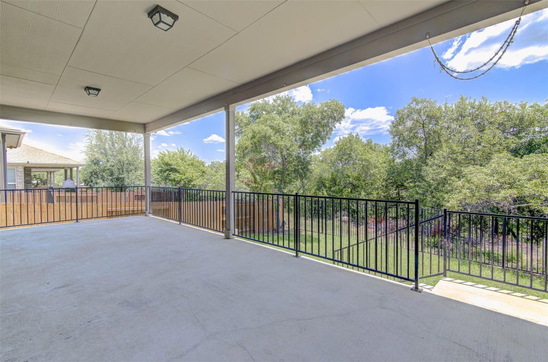 Property photo 28