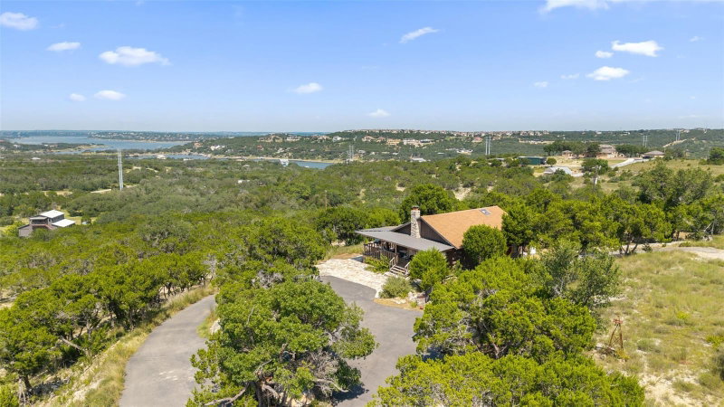 Property photo 28