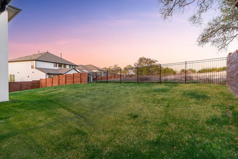 Property photo 37