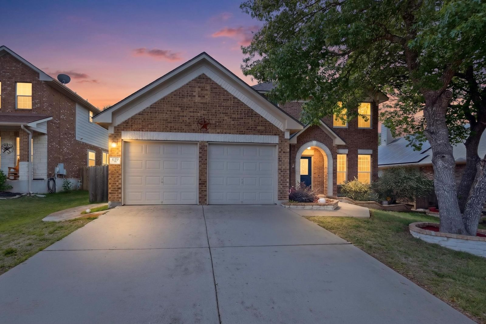 609 Alta Vista DR - Photo 1