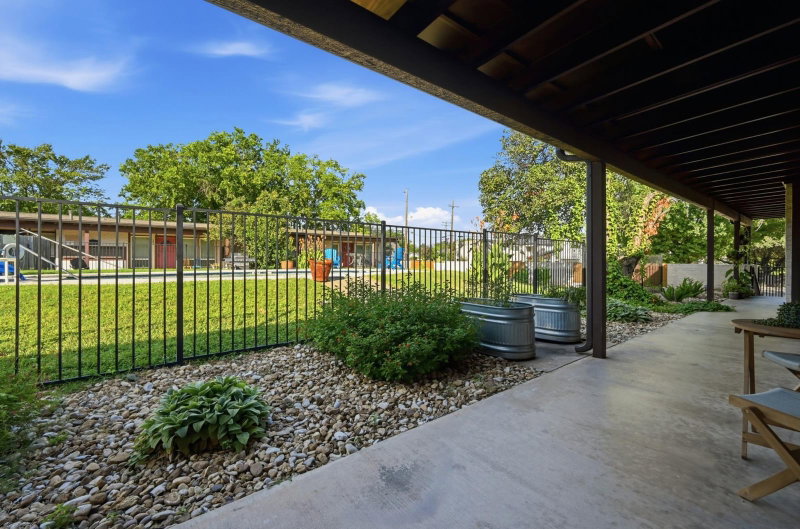 Property photo 22