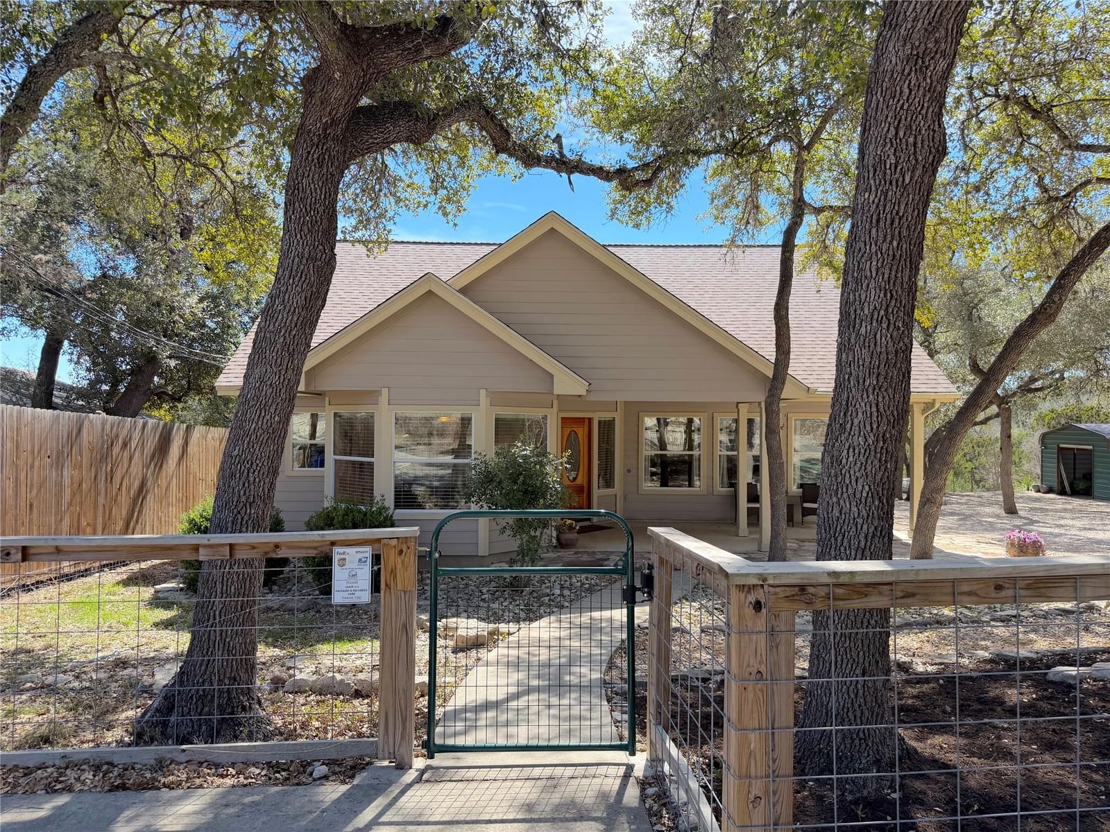 1660 Westview Court DR - Photo 1