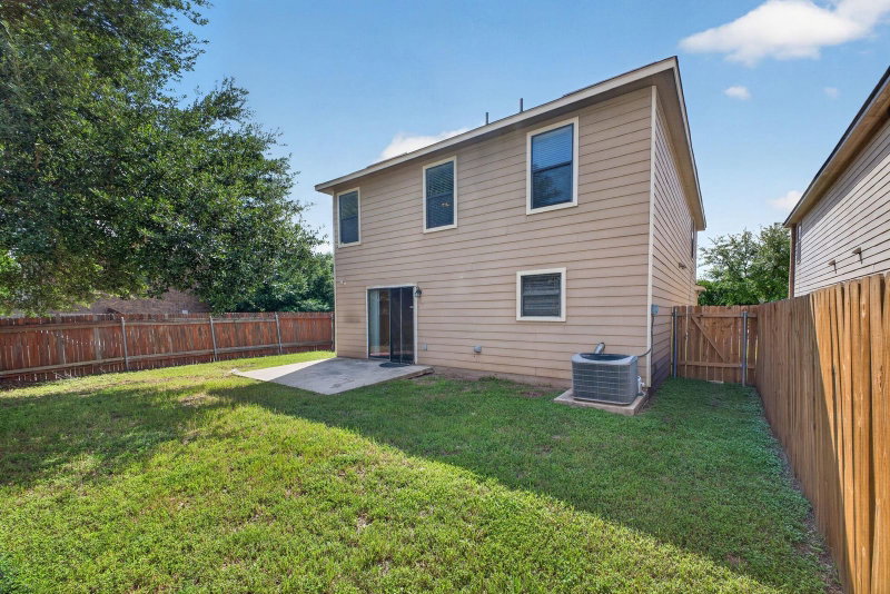 Property photo 32
