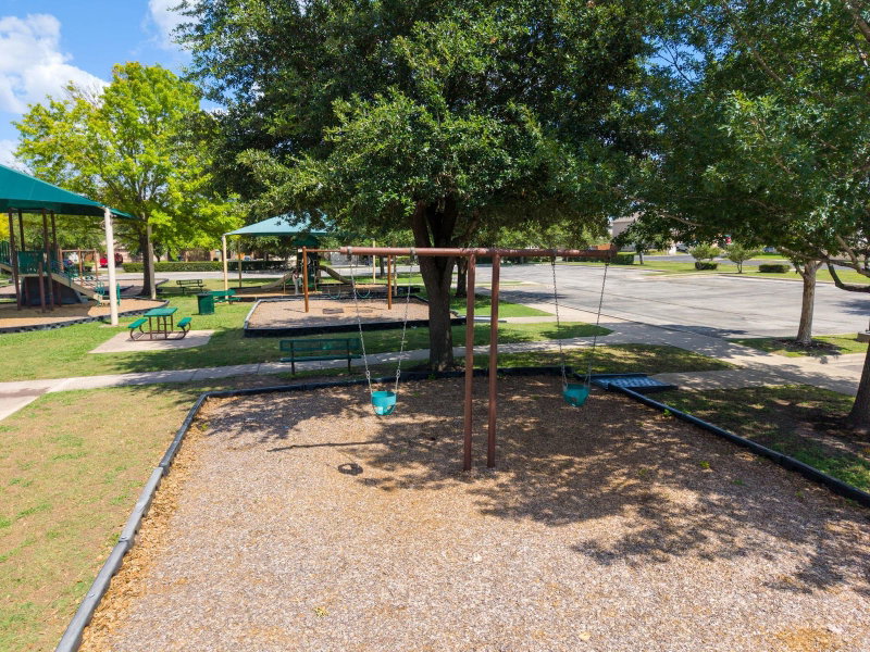 Property photo 38
