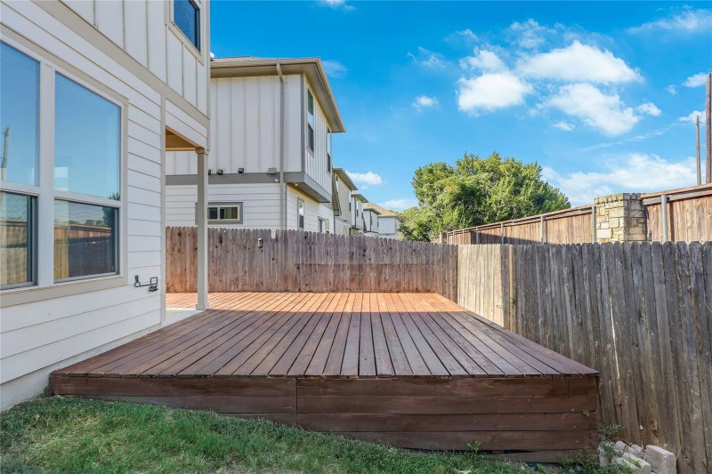 Property photo 32