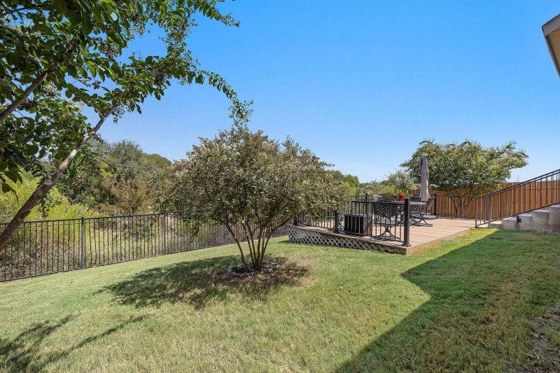 Property photo 37