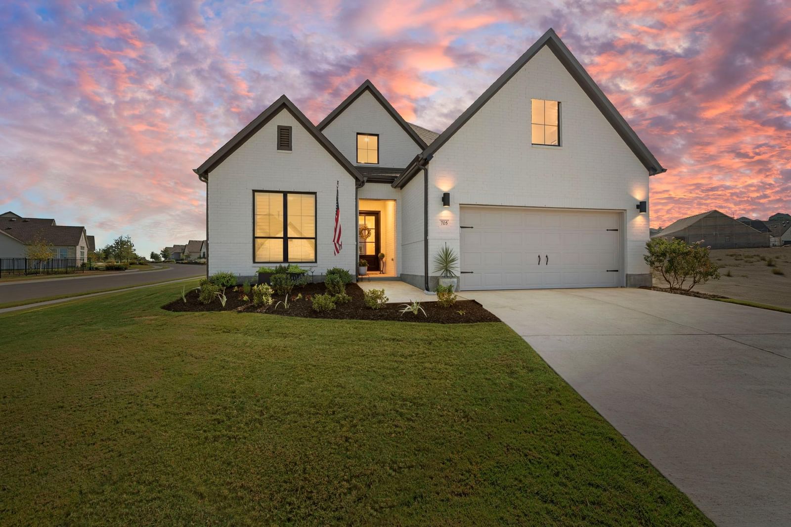 705 Castillo BND - Photo 1