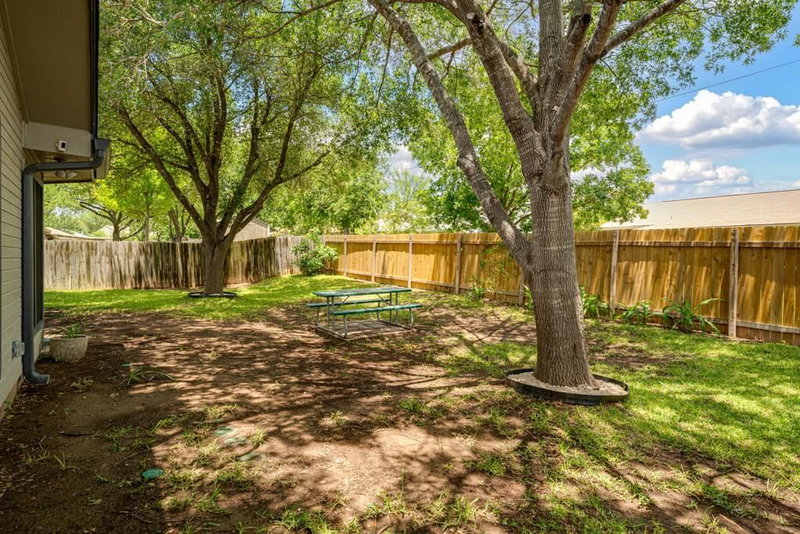 Property photo 22