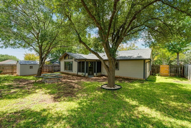Property photo 25
