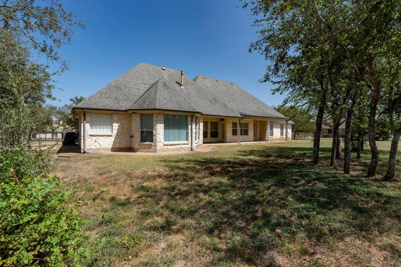 Property photo 34