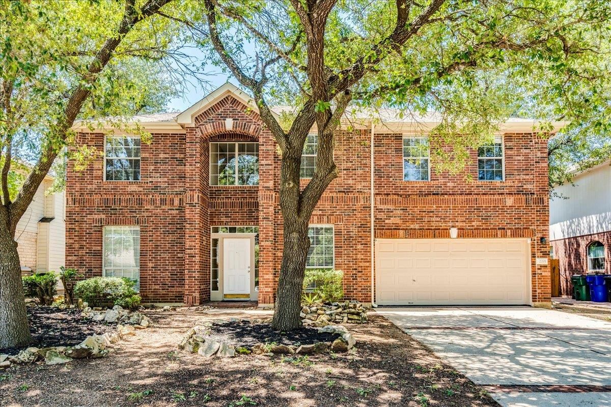 2201 SHARON DR - Photo 1