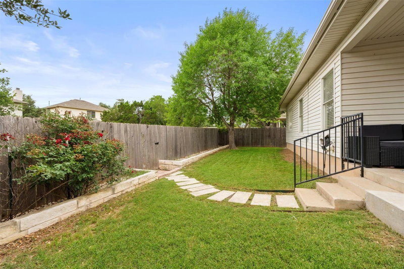 Property photo 32