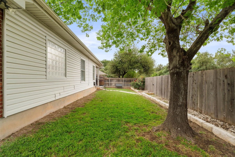 Property photo 34