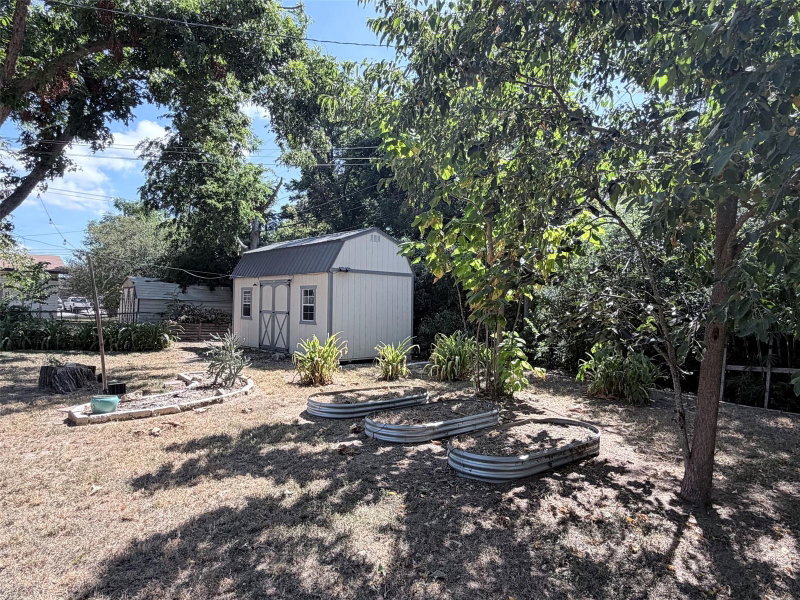 Property photo 32
