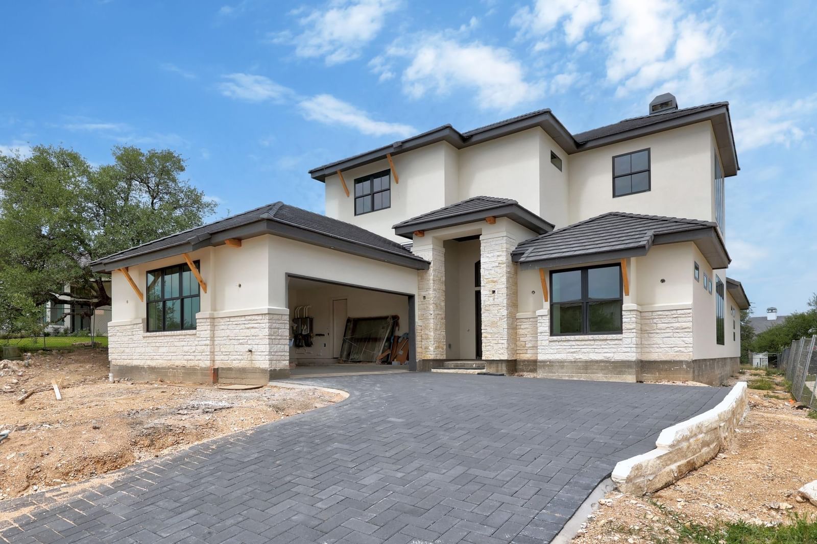 903 Flint Ridge TRL - Photo 1