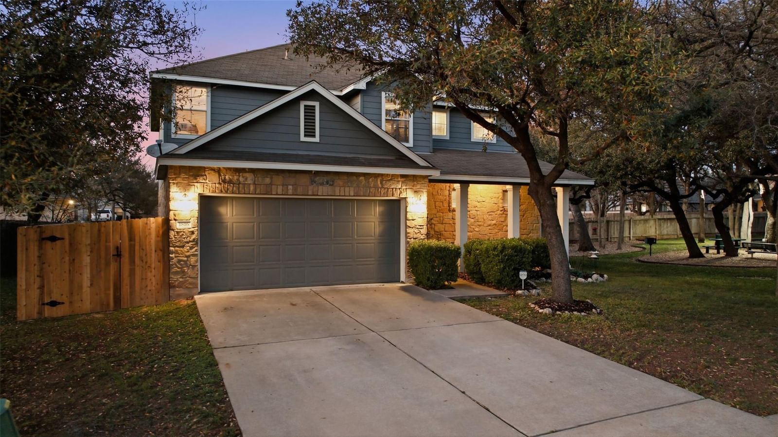 1816 O'Callahan DR - Photo 1