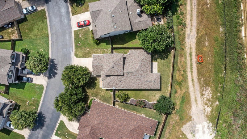Property photo 32