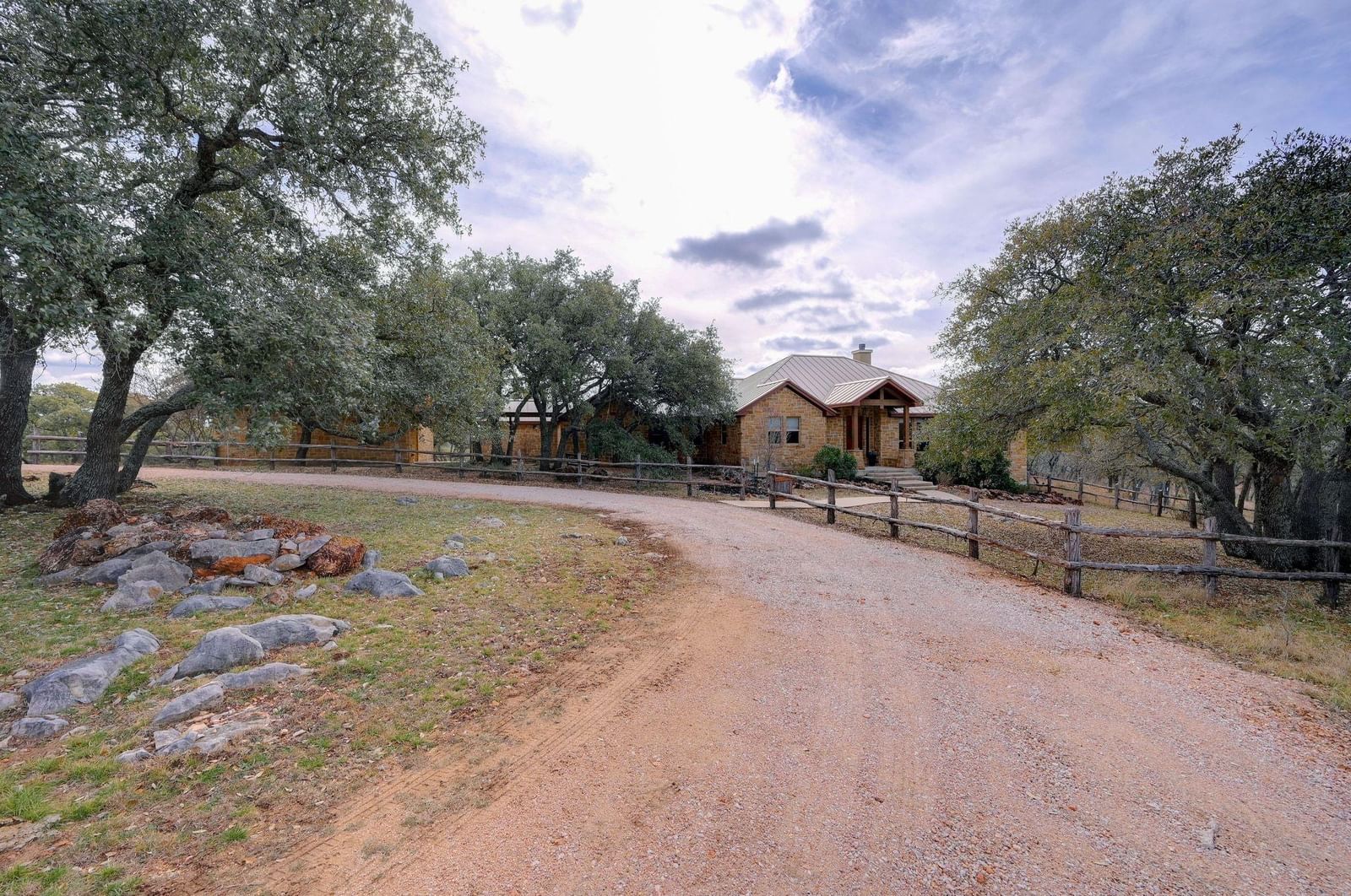 2551 Wolf Creek Ranch RD - Photo 1