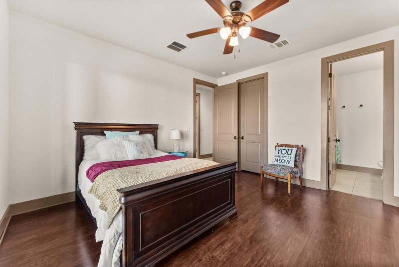 Property photo 24