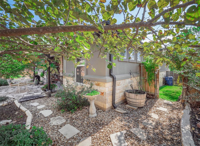 Property photo 30