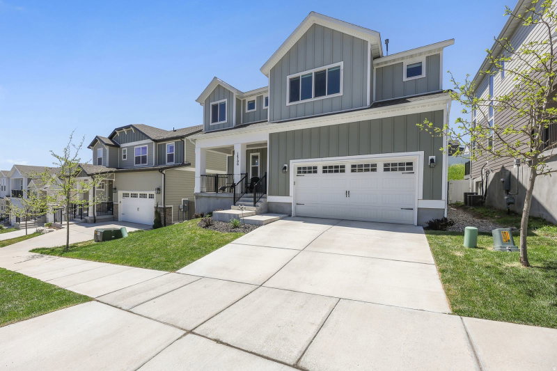14706 GLACIAL PEAK DR