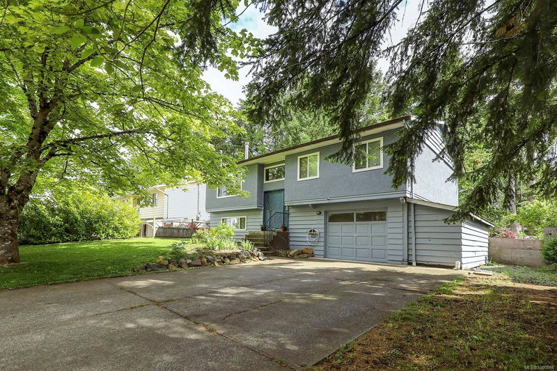 2046 Tull Ave, Courtenay, British Columbia