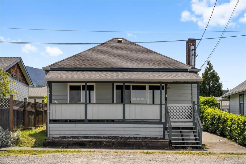 816 4th Ave, Ladysmith, British Columbia